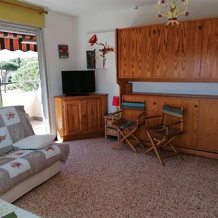 Agreable Direct Et Commerces Apartman